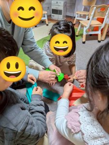 １１月リトミック　おちば